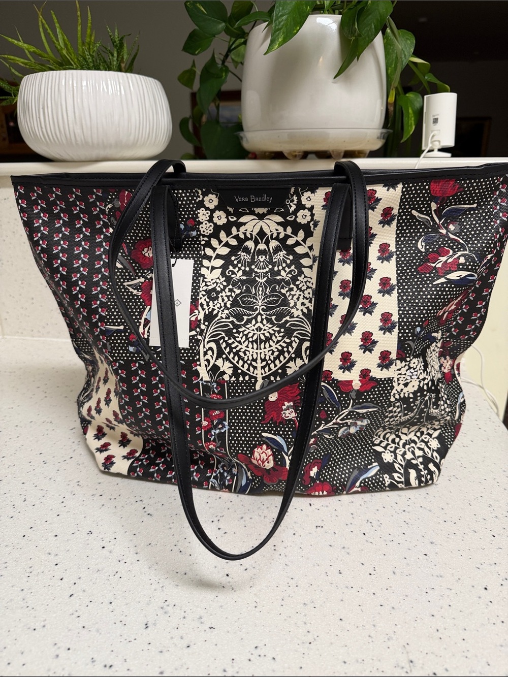 NWT. Vera Bradley, perennials/patchwork tote.